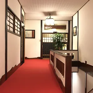 ryokan-suigetsu.kanagawa-hotels.com/